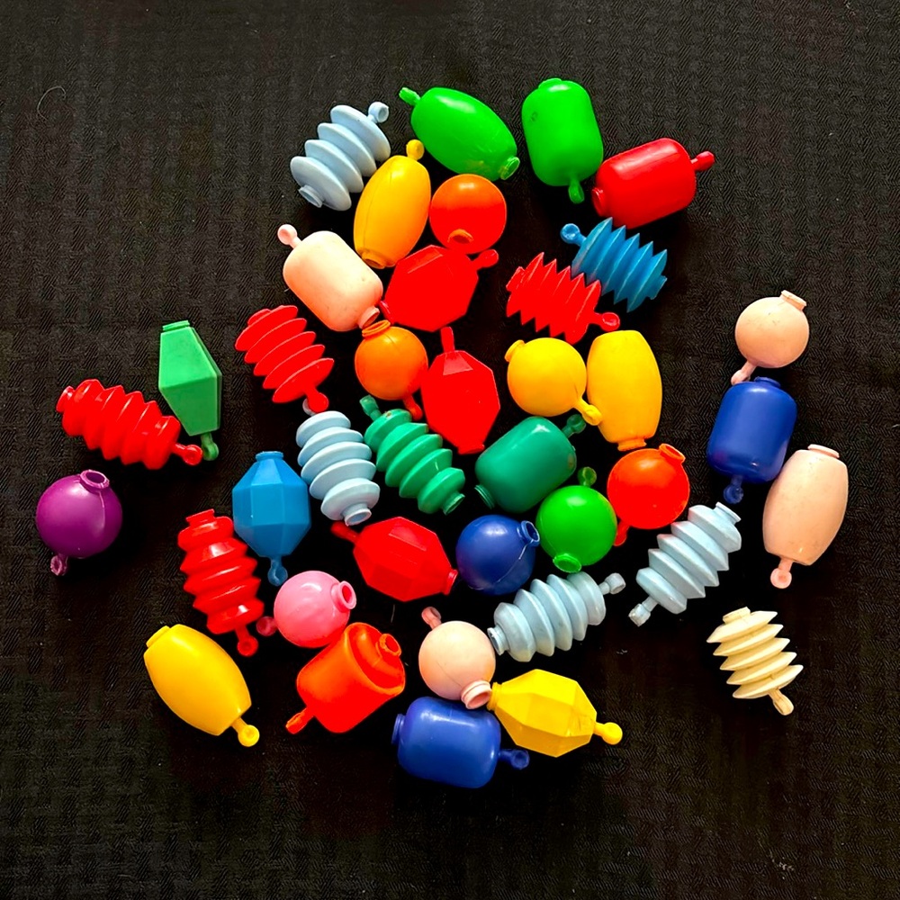 Vintage Fisher Price Snap Lock Beads vintage